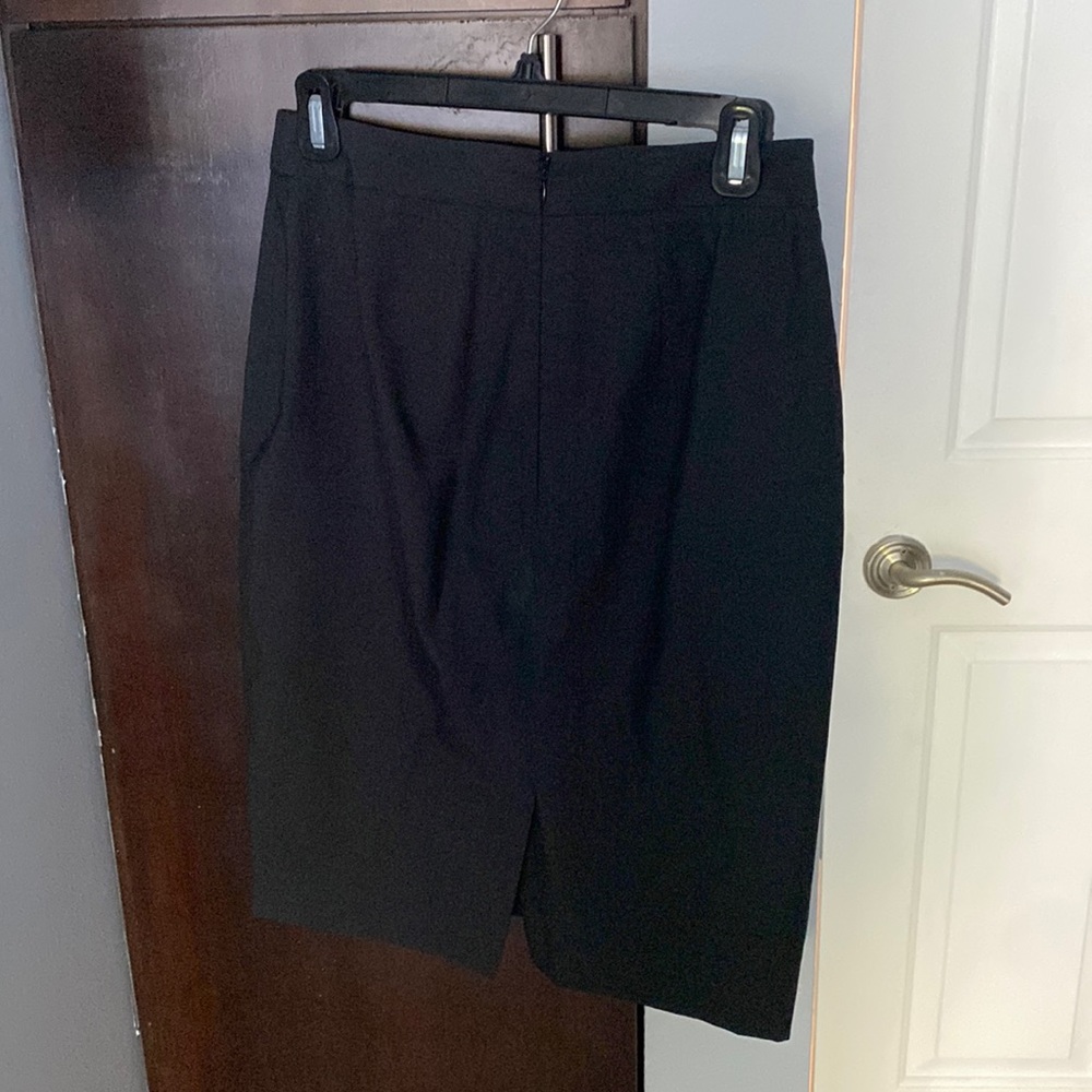 Ann Taylor size 2 pencil skirt grey